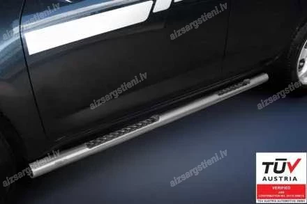 STEELER ROUND SIDE BARS WITH INTEGRATED FOOTSTEPS HYUNDAI ix35