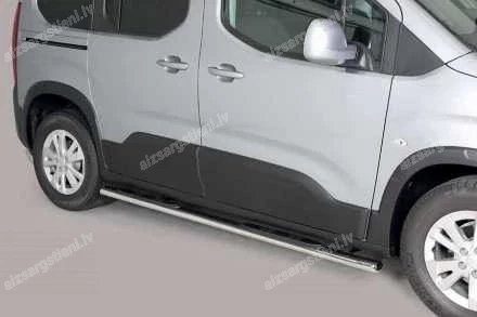 MISUTONIDA OVAL SIDE BARS WITH PLASTIC FOOTSTEPS PEUGEOT Partner / Rifter